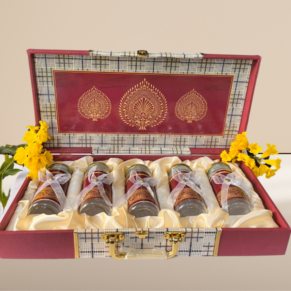 The Crimson Wedding 6 Jars Dry Fruits Hamper